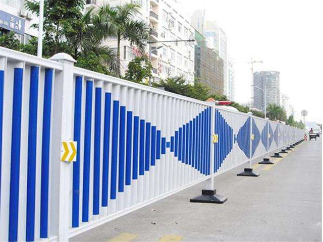 道路隔離護(hù)欄